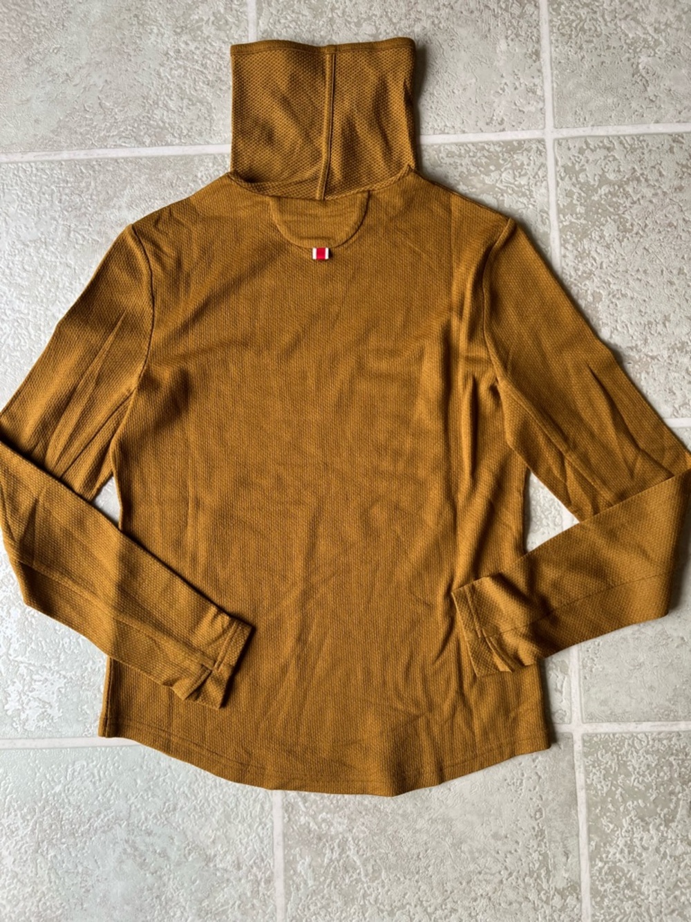TRACKSMITH Fells Turtleneck - Picture 2 of 8